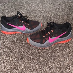 Women’s Nike shoes